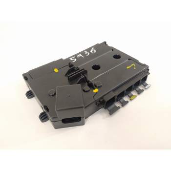 CAJA RELES / FUSIBLES A2135406200 2135406200 