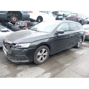 SKODA OCTAVIA IV Combi (NX5, PV5) de desguace