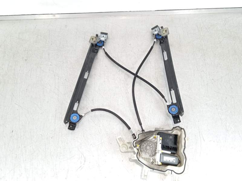 ELEVALUNAS DELANTERO IZQUIERDO 5P0837461 1T0959701AK 5P0837401AF