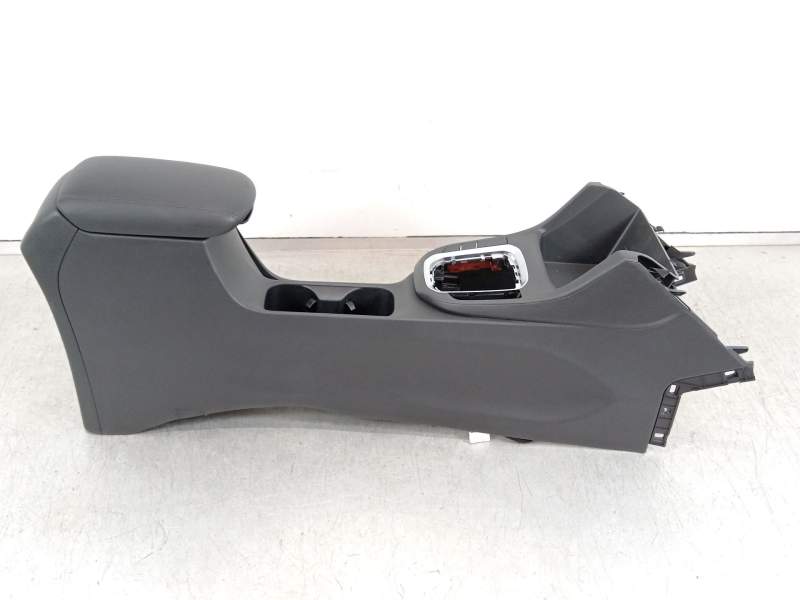 CONSOLA CENTRAL 84670G4000 