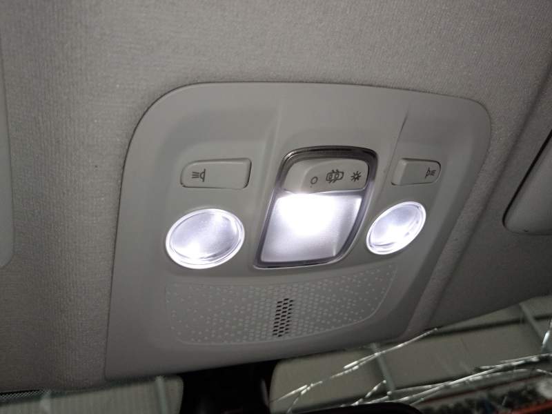LUZ INTERIOR 