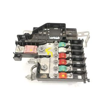 CAJA RELES / FUSIBLES 243458839R 