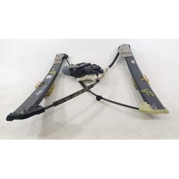 ELEVALUNAS DELANTERO DERECHO 6F0837462C 