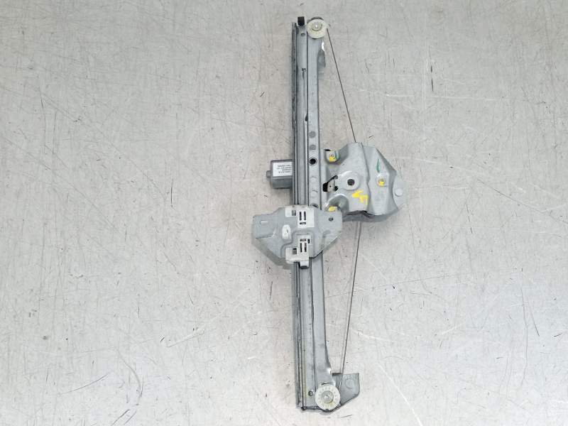 ELEVALUNAS DELANTERO DERECHO 807209071R 128001471B