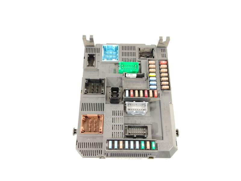CAJA RELES / FUSIBLES 9807531680 BSIN02 