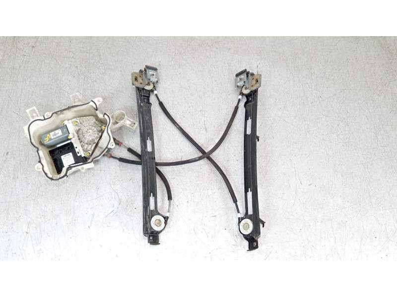 ELEVALUNAS DELANTERO IZQUIERDO 5P0837401A 1T0959701A 1K0959793D
