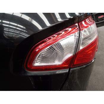 PILOTO TRASERO DERECHO EN PORTON B26550BR01A 89503209 
