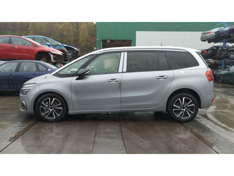 citroën c4 spacetourer (3d_) del año 1950