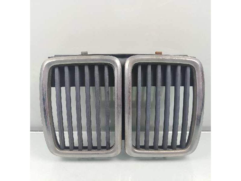 REJILLA DELANTERA 51131884350 