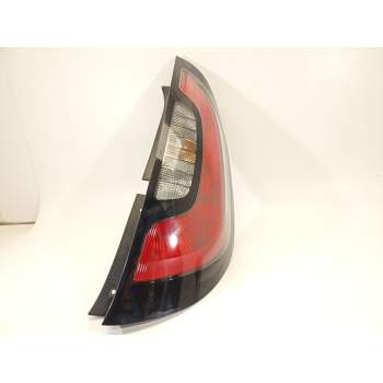 PILOTO TRASERO DERECHO 92402B2030 