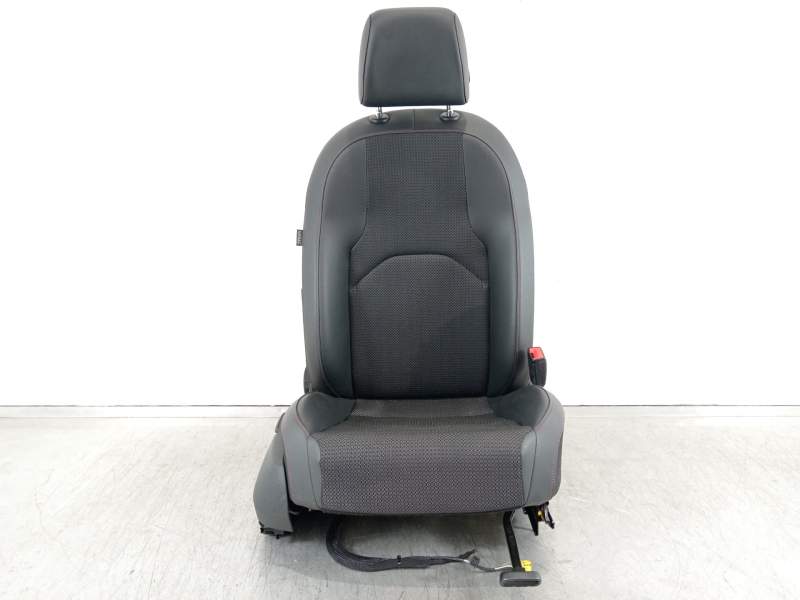 ASIENTO DELANTERO DERECHO 5Q4881106A 