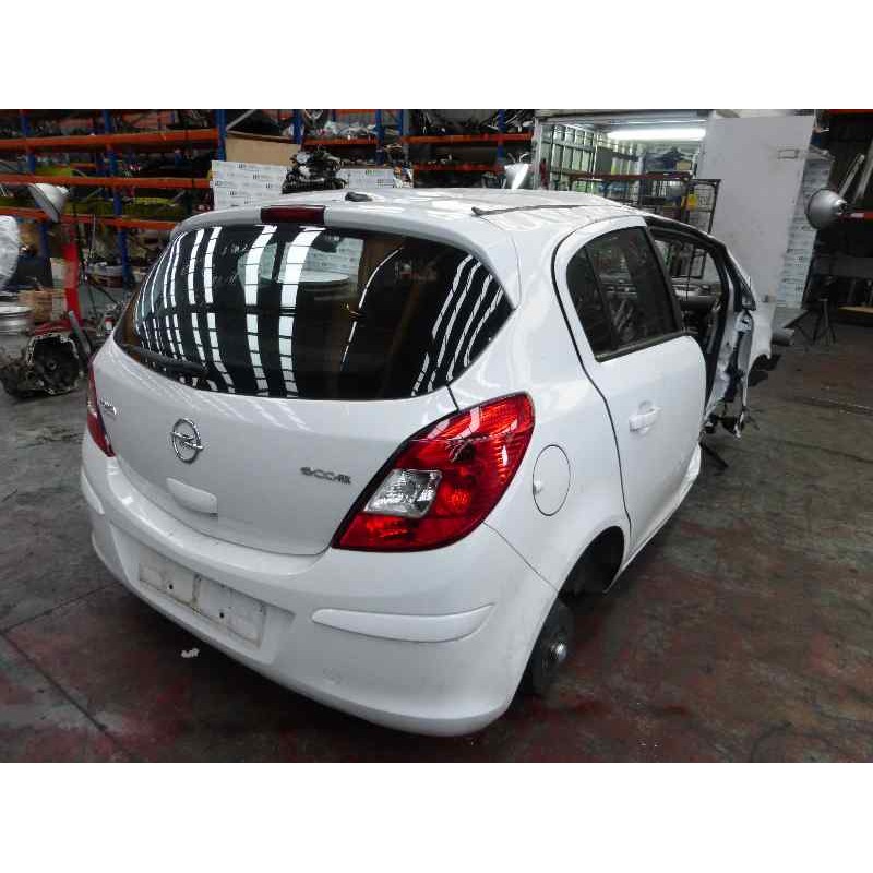 opel corsa d del año 2013