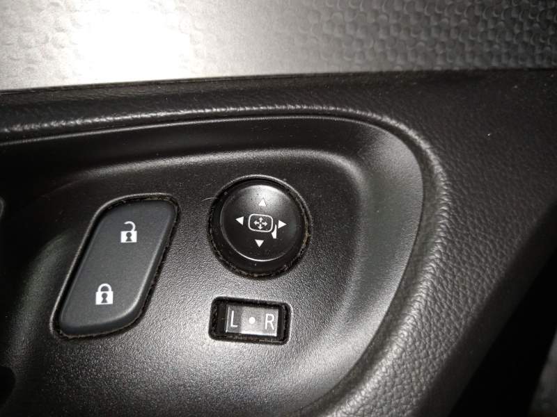 MANDO RETROVISOR 