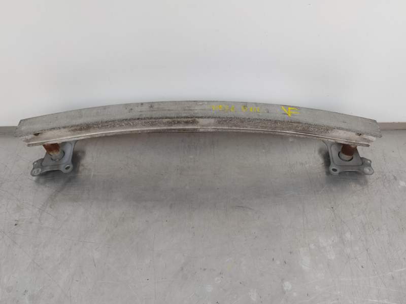REFUERZO PARAGOLPES DELANTERO 8L0807133A 