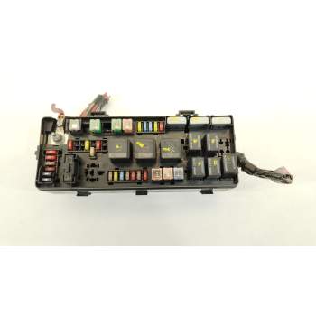 CAJA RELES / FUSIBLES P04607524AF 5140711AA