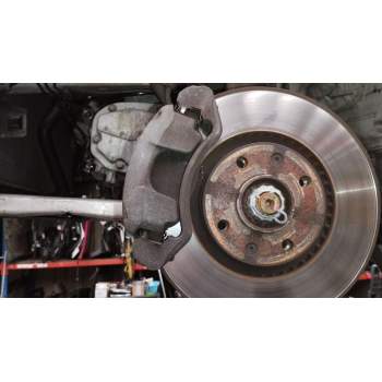 PINZA FRENO DELANTERA IZQUIERDA 4401N8 