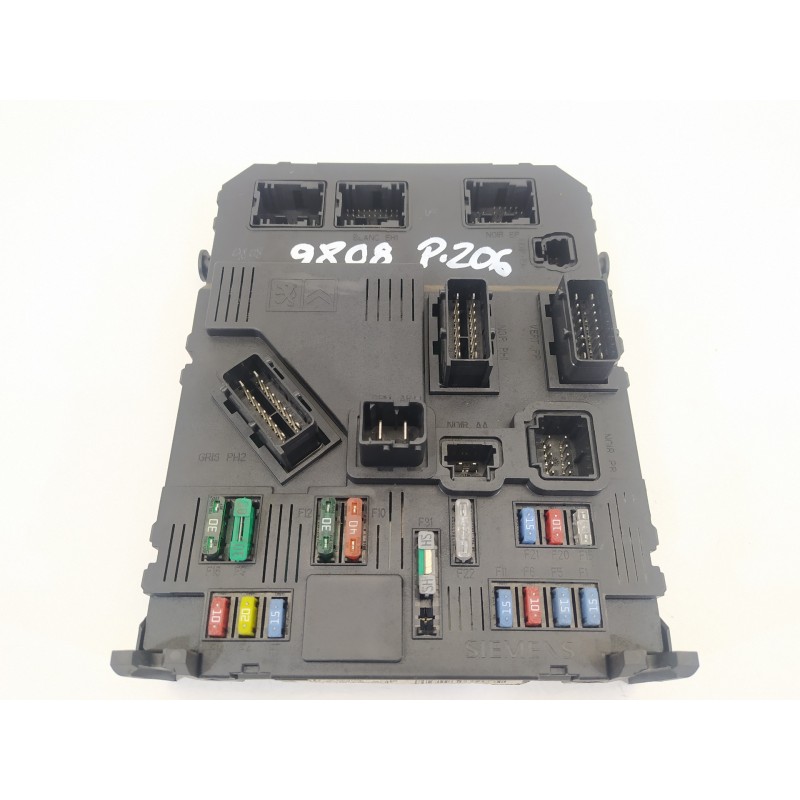 Recambio de caja reles / fusibles para peugeot 206 berlina x-line referencia OEM IAM 9653667680  