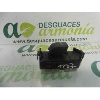 MANDO ELEVALUNAS TRASERO IZQUIERDO 8403053020 
