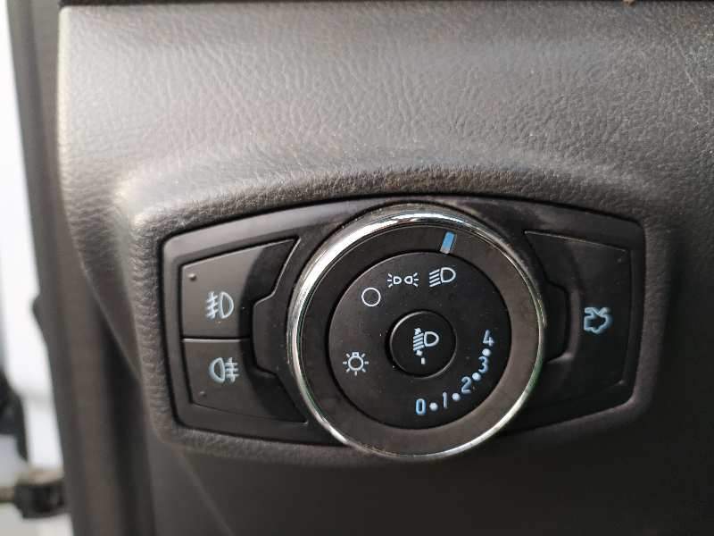 MANDO LUCES E4B523A024BB 