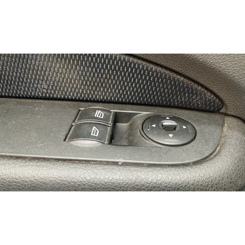 Recambio de mando elevalunas delantero izquierdo para ford focus berlina (cap) ambiente (d) referencia OEM IAM   