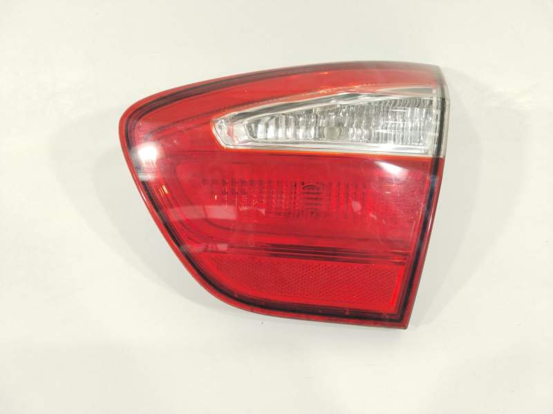 PILOTO TRASERO DERECHO EN PORTON 924041W2 924041W200