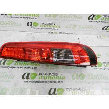 PILOTO TRASERO DERECHO 2S5113A602B 