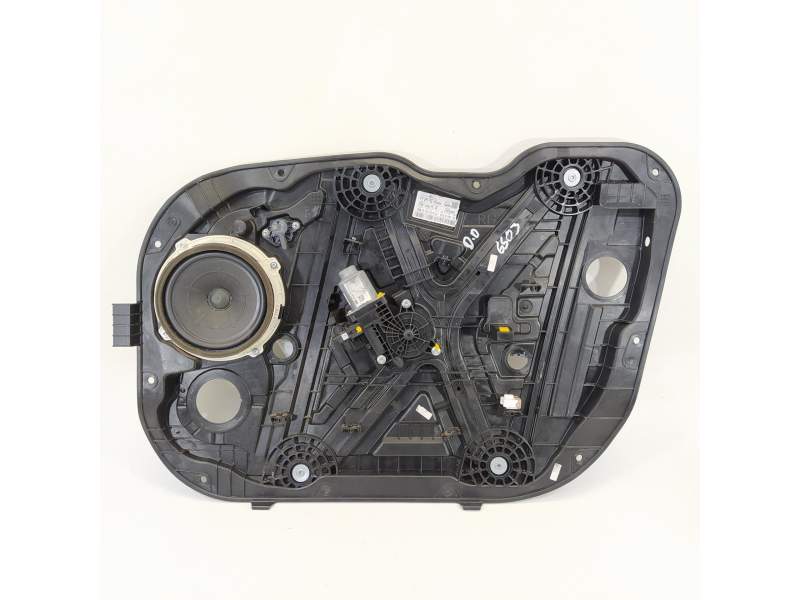 ELEVALUNAS DELANTERO DERECHO 82480G4090 82460G4010 