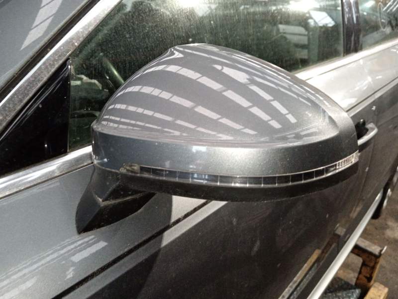 RETROVISOR IZQUIERDO 8W1857409E 