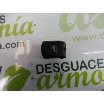 MANDO ELEVALUNAS DELANTERO DERECHO 4G0959855 