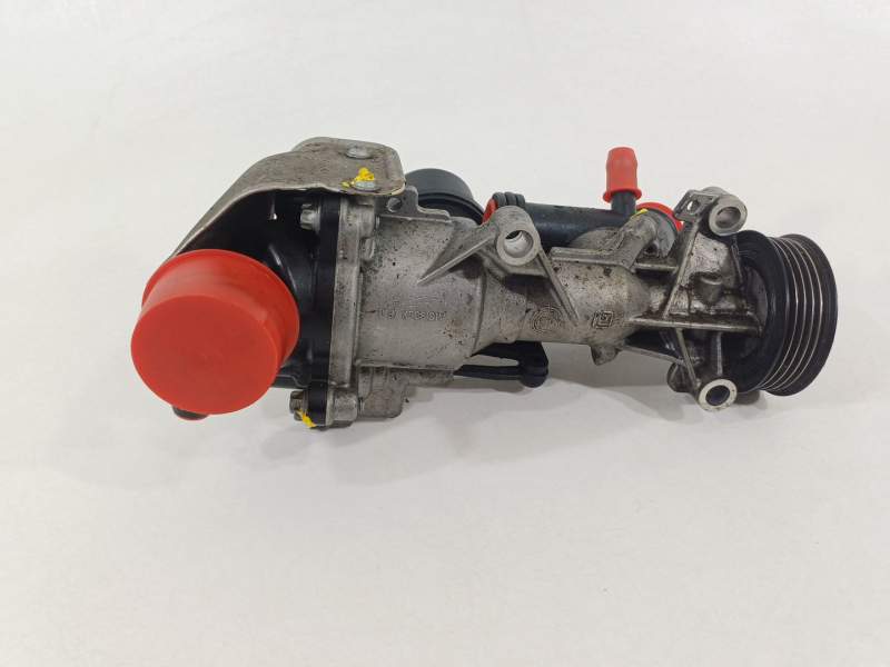BOMBA AGUA A2702000601 
