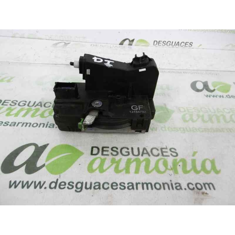 Recambio de cerradura puerta delantera derecha para opel corsa c silverline referencia OEM IAM 13154792  