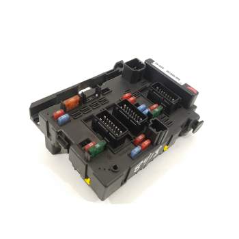 CAJA RELES / FUSIBLES 9657608780 BSMB3 