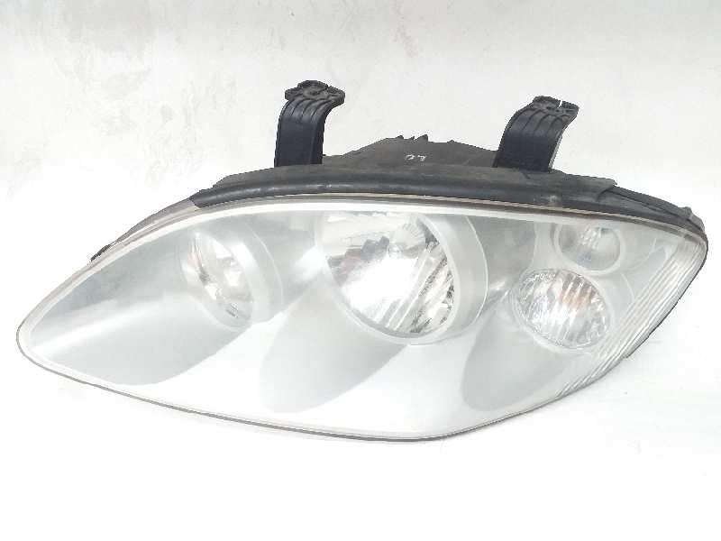 FARO IZQUIERDO 8310121303 