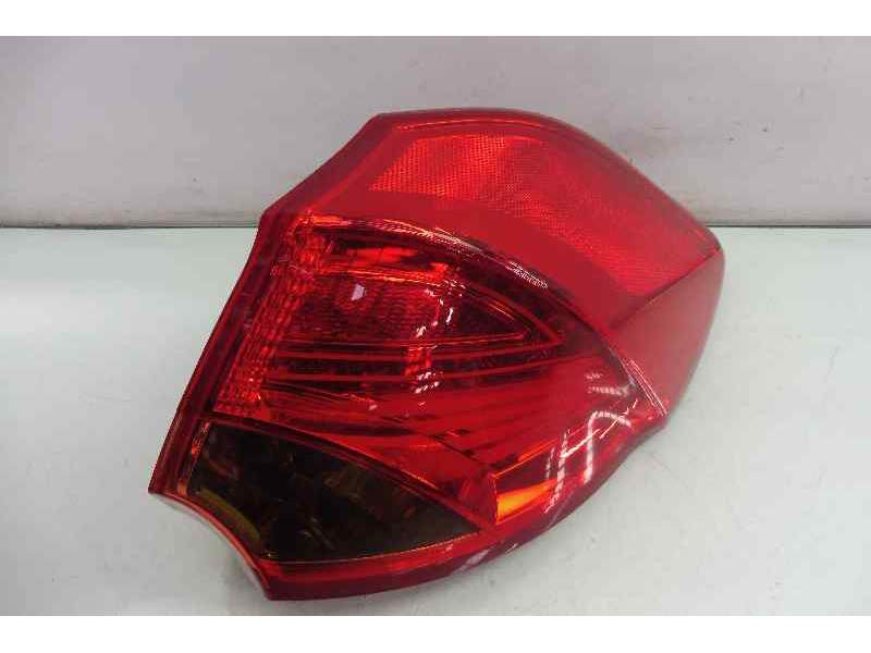 PILOTO TRASERO DERECHO 92402A2020 