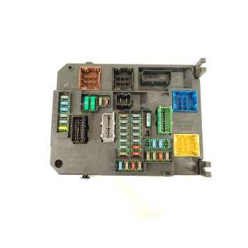 CAJA RELES / FUSIBLES 9664992380 