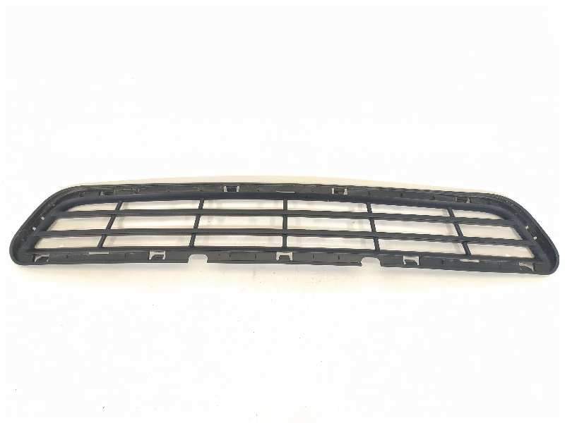 REJILLA PARAGOLPES DELANTERO E4B517K945A 