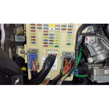 CAJA RELES / FUSIBLES 919502W550 