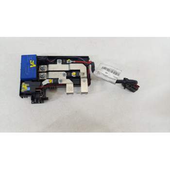 CAJA RELES / FUSIBLES 31337182LHD 31337182