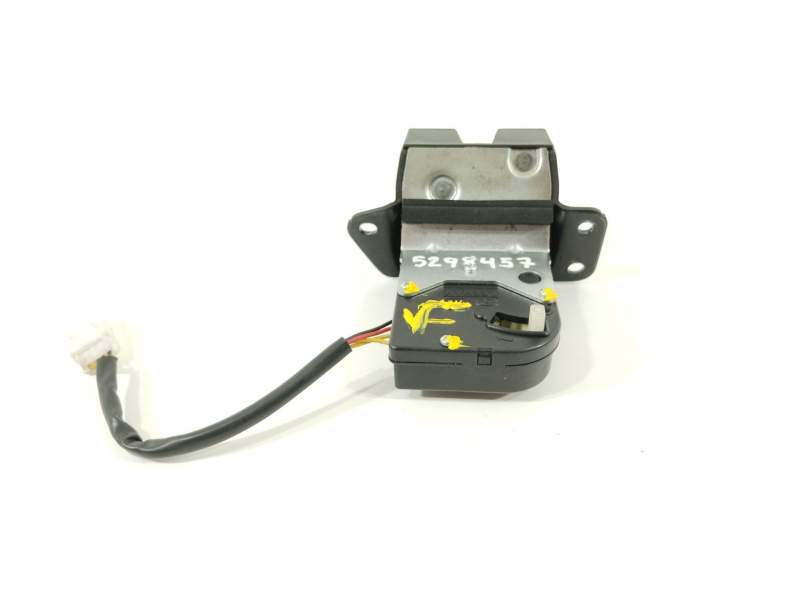 CERRADURA MALETERO / PORTON 812301W210 