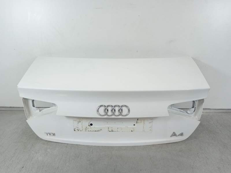 TAPA MALETERO 8K5827023AJ 
