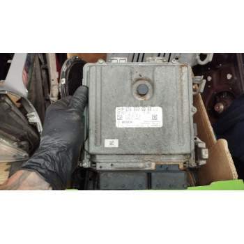 CENTRALITA MOTOR UCE A2709000900 0261S08233 A2709010900