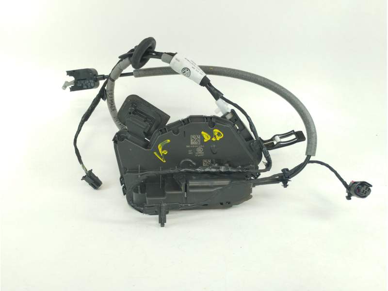 CERRADURA PUERTA DELANTERA DERECHA 5TB837016C 