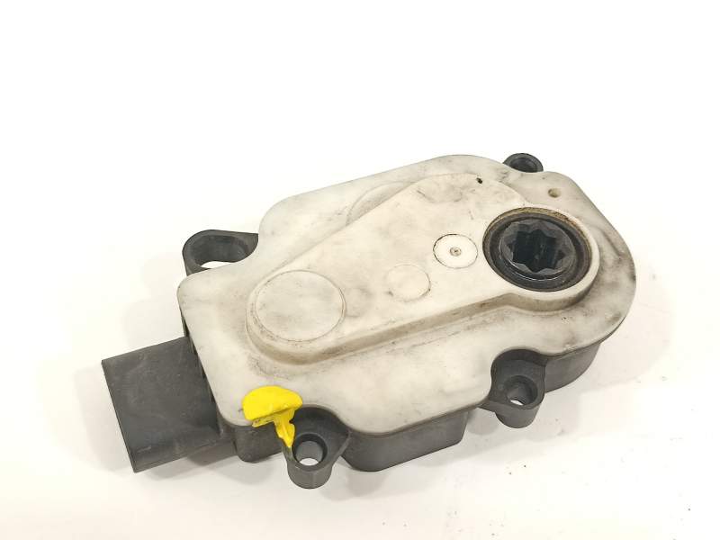MOTOR APERTURA TRAMPILLAS CLIMATIZADOR 6466R330 