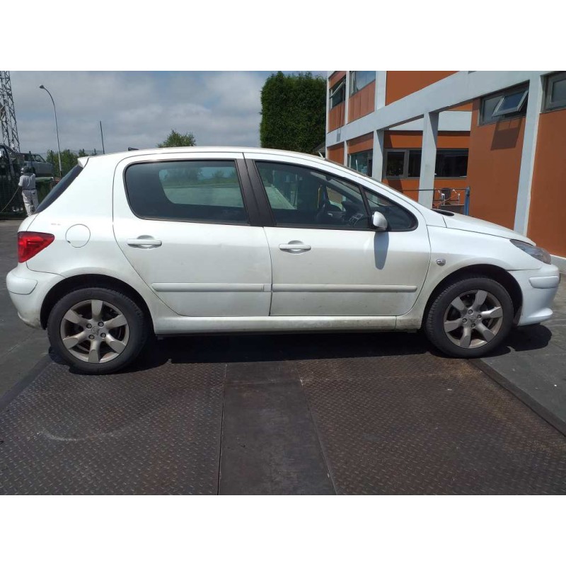 peugeot 307 berlina (s2) del año 2007