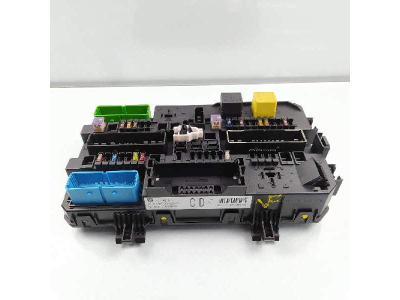 CAJA RELES / FUSIBLES 13145017 5DK00866930 