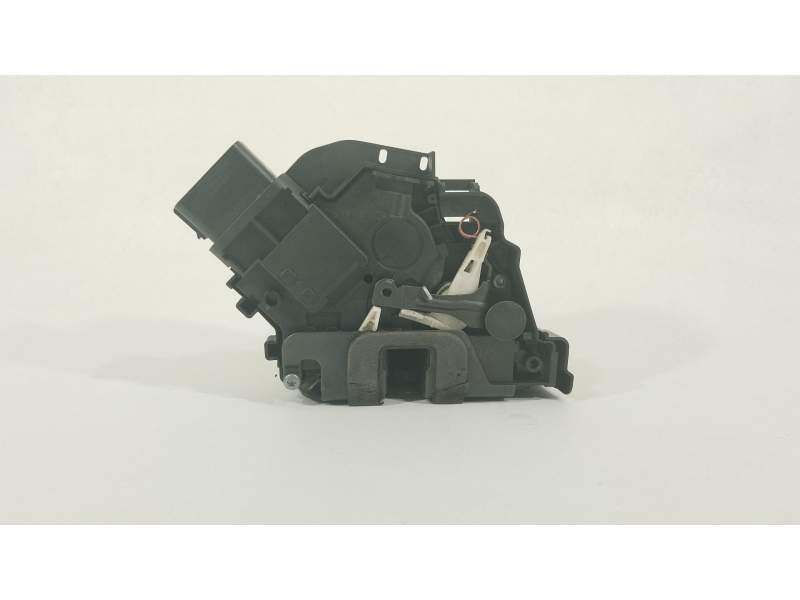 CERRADURA PUERTA DELANTERA DERECHA 6M2AR21812AB 