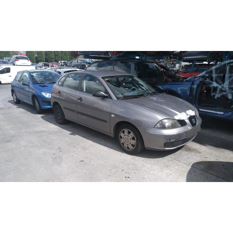 seat ibiza (6l1) del año 2004