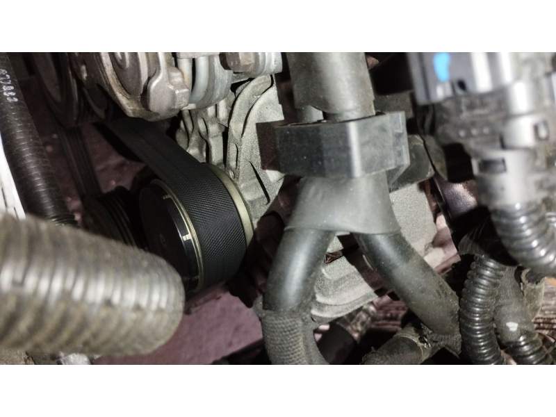 ALTERNADOR 489290610 