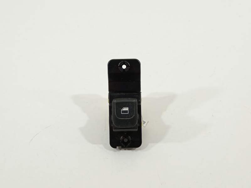 MANDO ELEVALUNAS TRASERO DERECHO 93590H8000 
