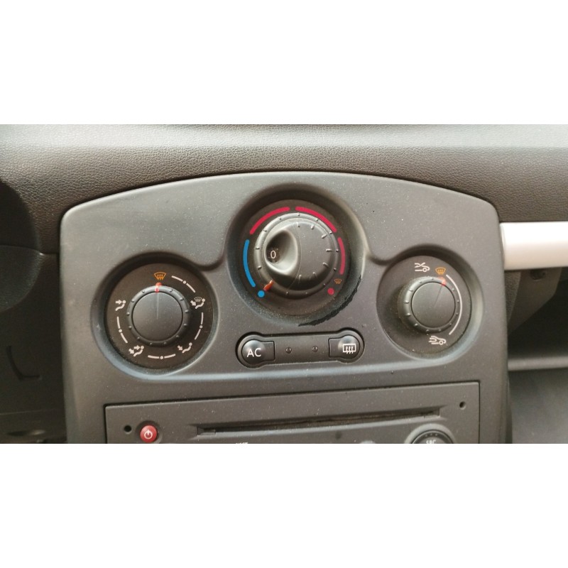 Recambio de mando calefaccion / aire acondicionado para renault clio iii emotion referencia OEM IAM   